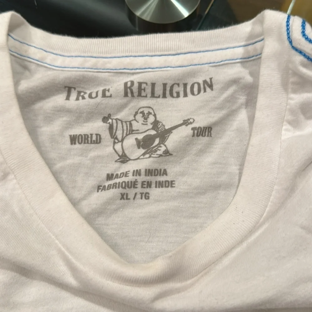 TRUE RELIGION TEE